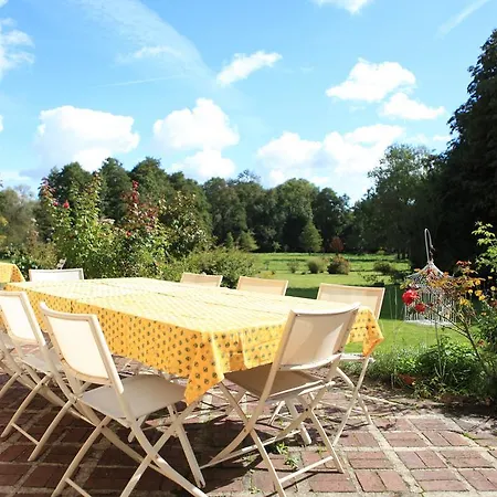 Le Logis D'arniere Bed & Breakfast