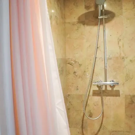 Le Logis D'arniere B&B 3*