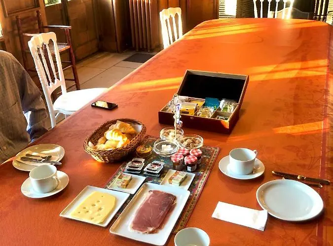 Frühstückspension Le Logis D'arniere Saint Cyr-sous-Dourdan